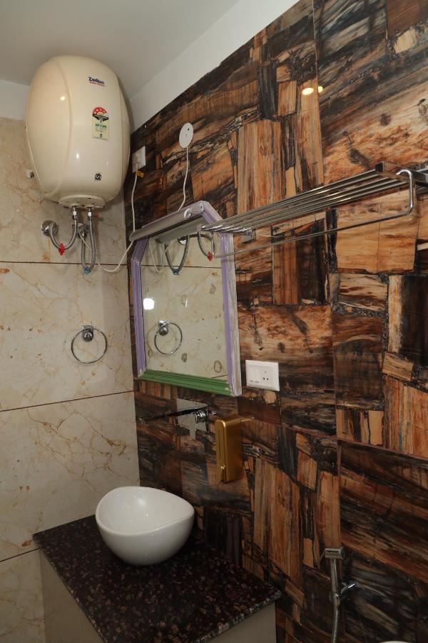 Hotel Cordelia Inn By Devpaga Hotels Pvt Ltd Rishīkesh Zewnętrze zdjęcie